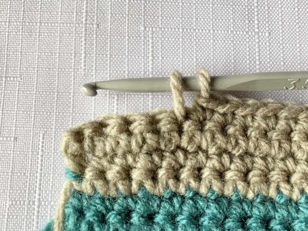 crochet colour change technique step 2